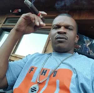 Meet your Posher, Bernard